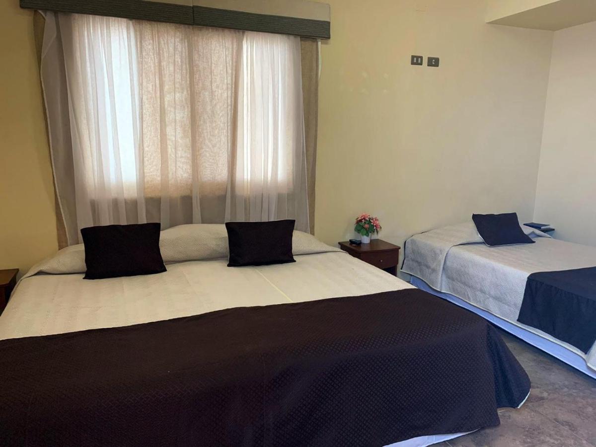 Juku Hostal Калама Экстерьер фото