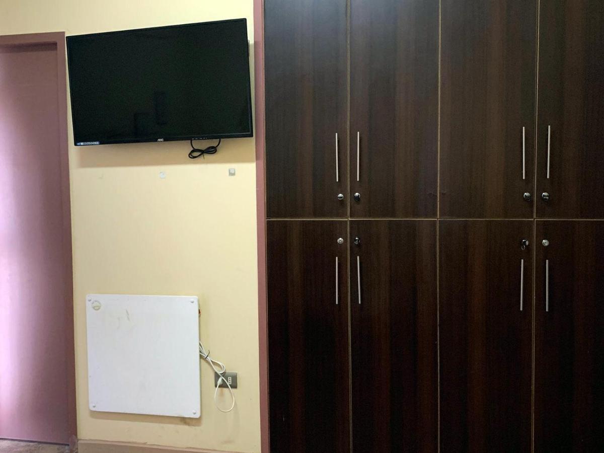 Juku Hostal Калама Экстерьер фото