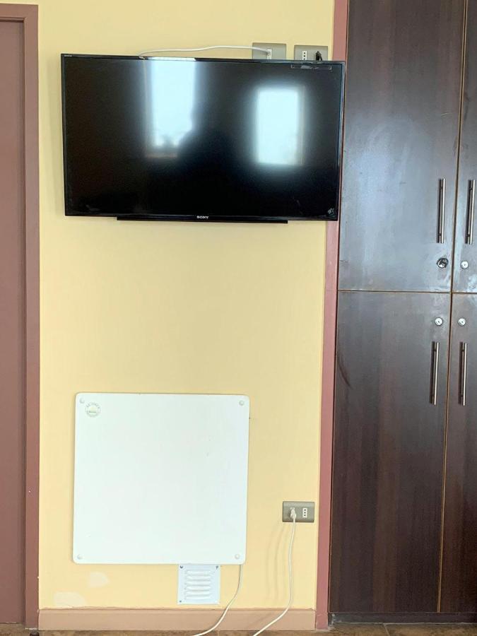 Juku Hostal Калама Экстерьер фото