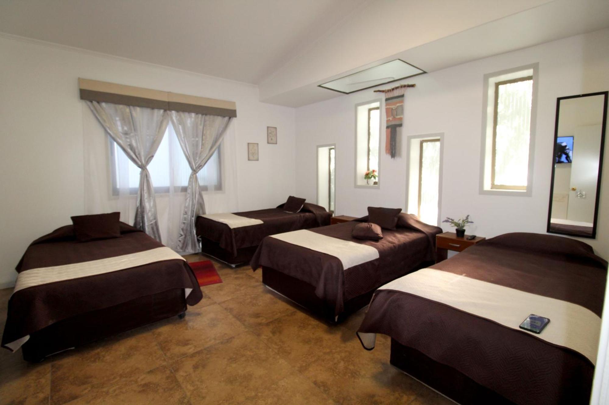 Juku Hostal Калама Экстерьер фото