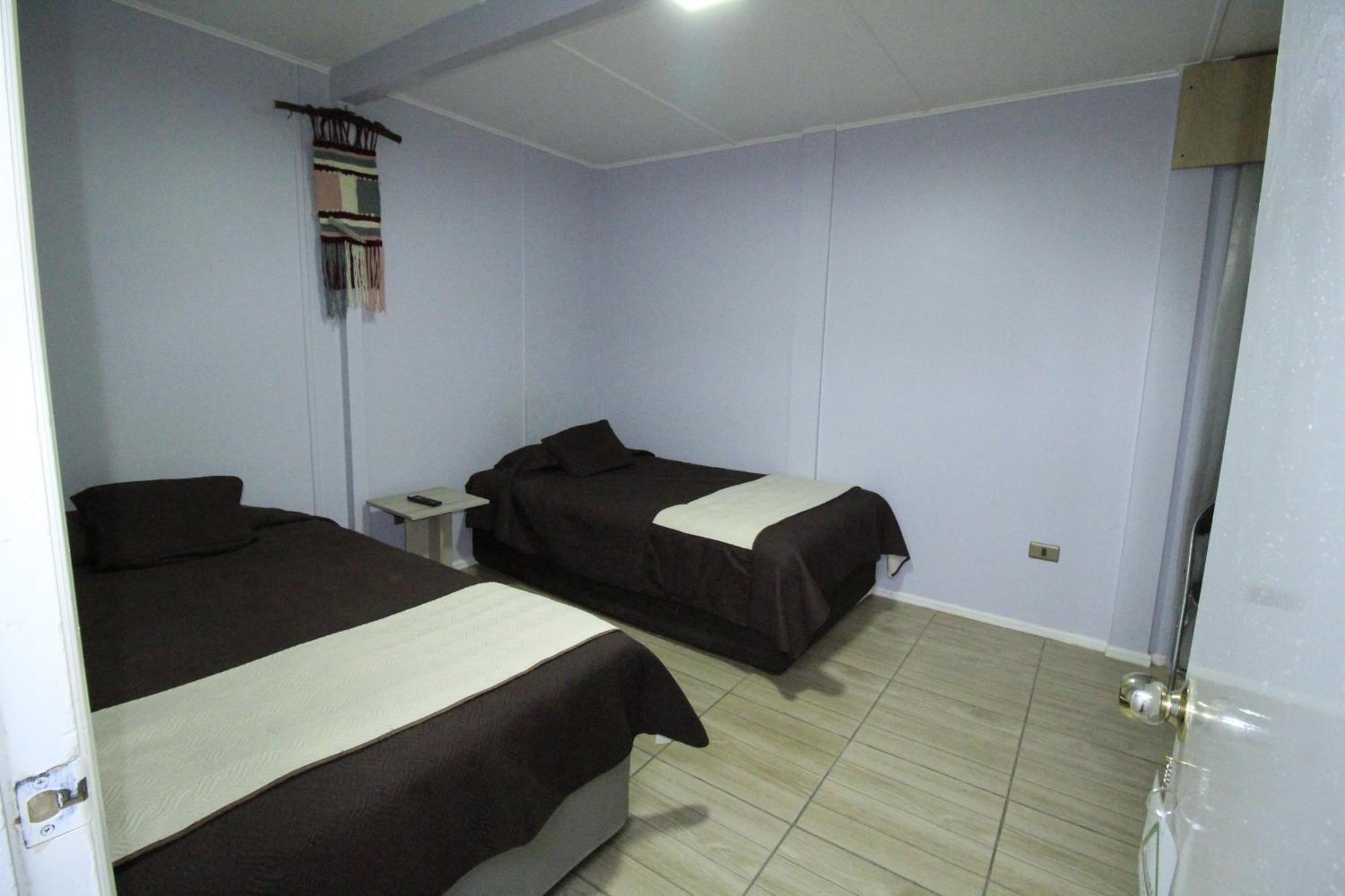 Juku Hostal Калама Экстерьер фото